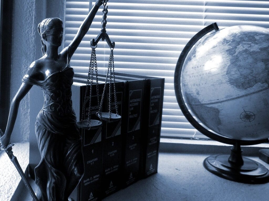 how-to-hire-personal-injury-lawyer-in-hamilton