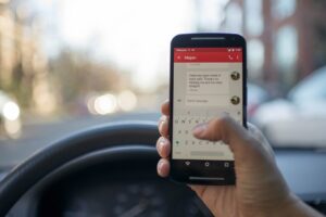 distracted driving laws in ontario